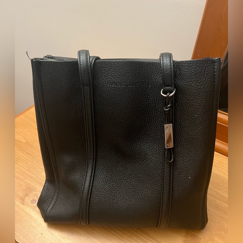 Marc Jacobs black leather tote